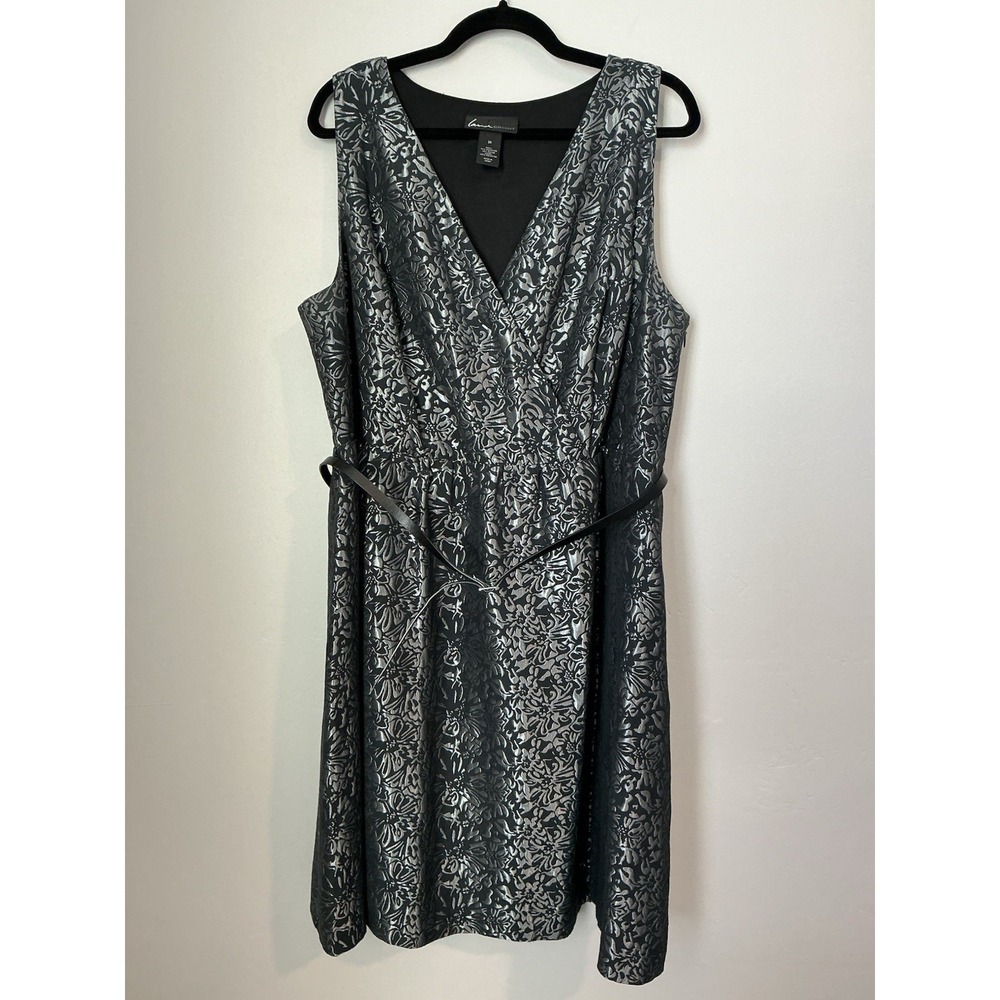 Women's Black/ Silver V Neck Dress Sleeveless Fit n Flare Lane Bryant 20